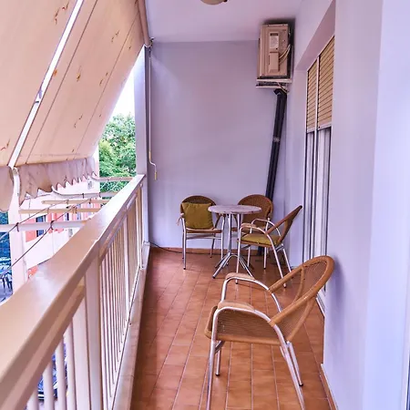 Kalpazo Skanderbeg Square Apartment