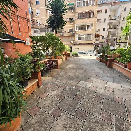 Апартаменты Kalpazo Skanderbeg Square Тирана