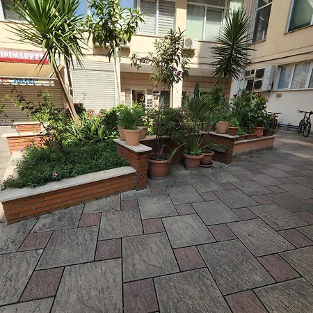 Kalpazo Skanderbeg Square * 地拉那